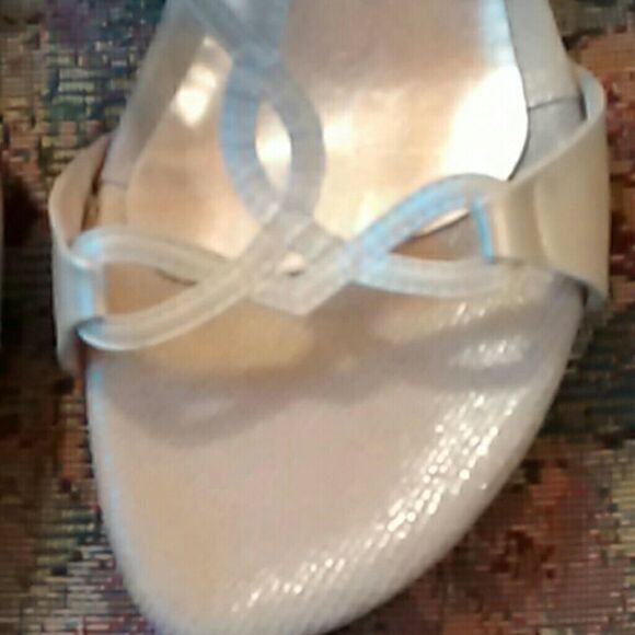 Renata Donati Wedge Sandals - Picture 2 of 7